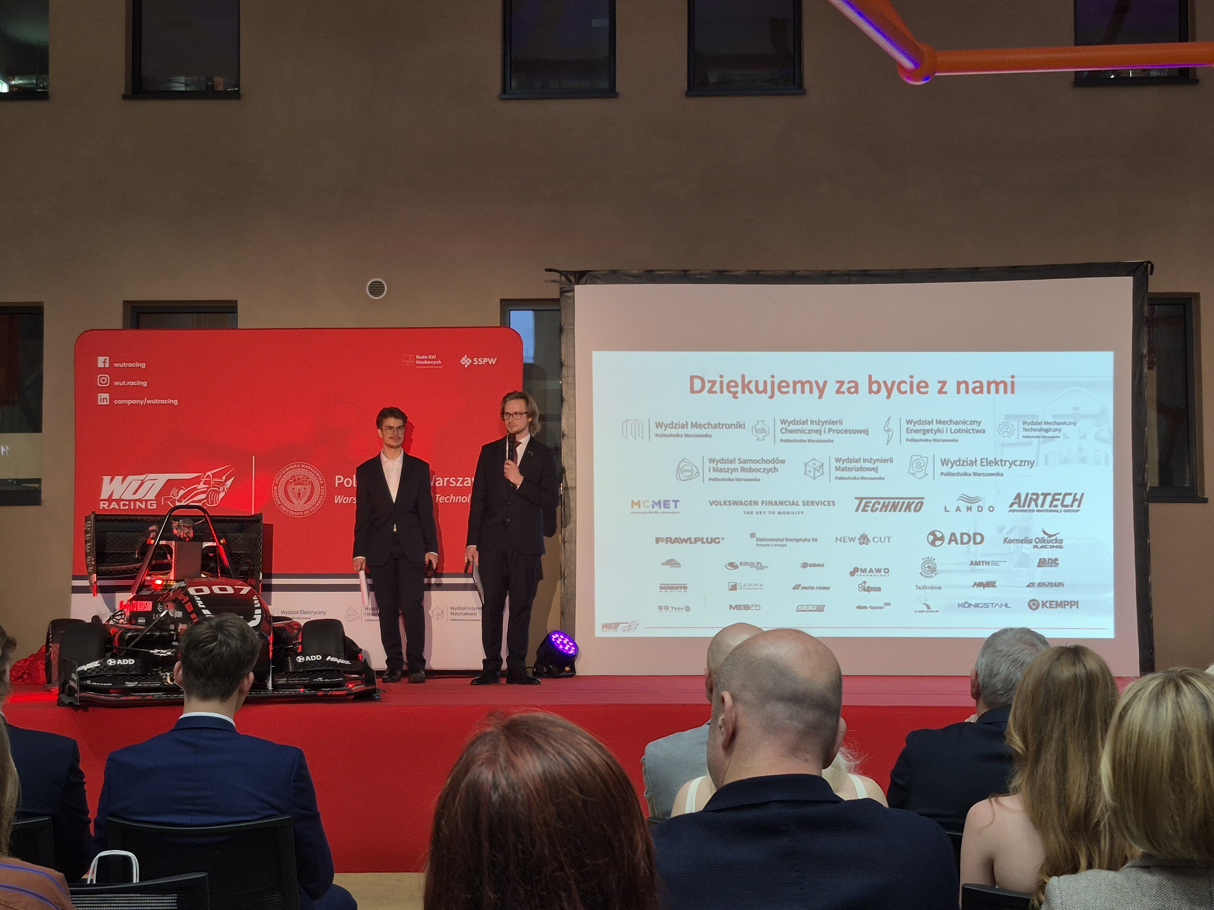 Premiera bolidu WUT-7 Sponsorzy
